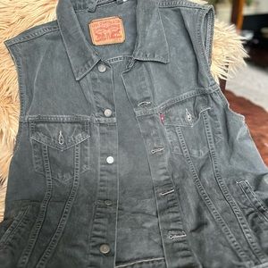 Vintage look Levi’s hand dyed vest Men’s Large/Women’s XL